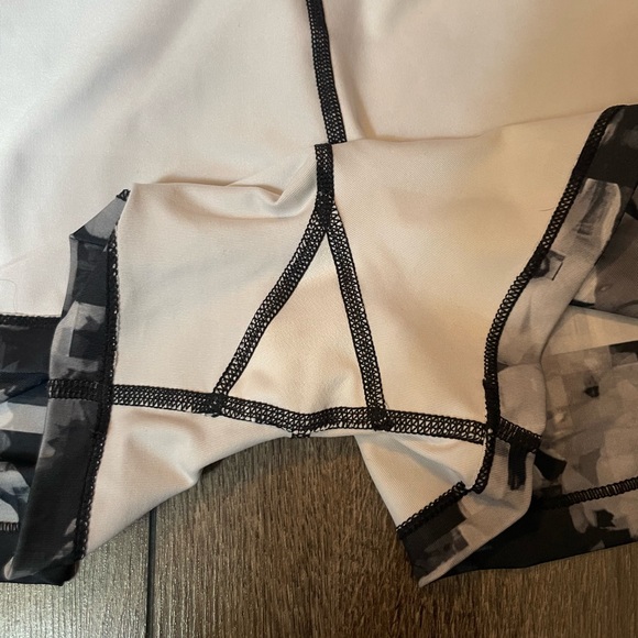 COPY - NIKE PROS - Picture 3 of 6